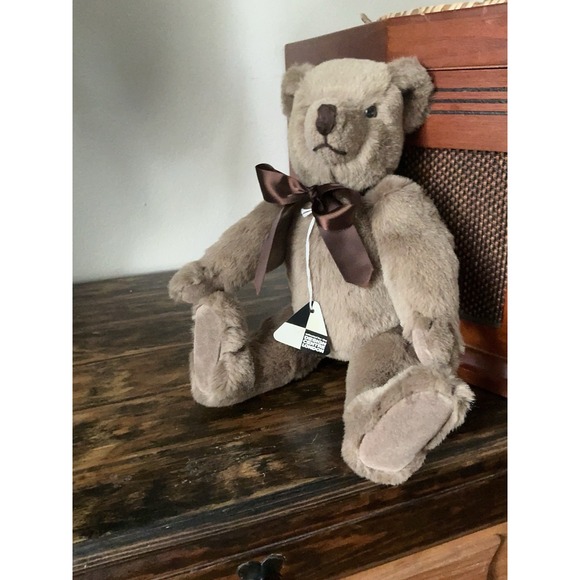 Vintage 1984 Canterbury Bears England Jointed Brown Plush Design Centre London - Picture 1 of 9